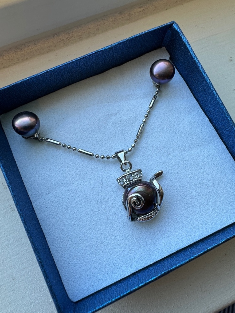 Elegant Purple Pearl Pendant Necklace - Brand: